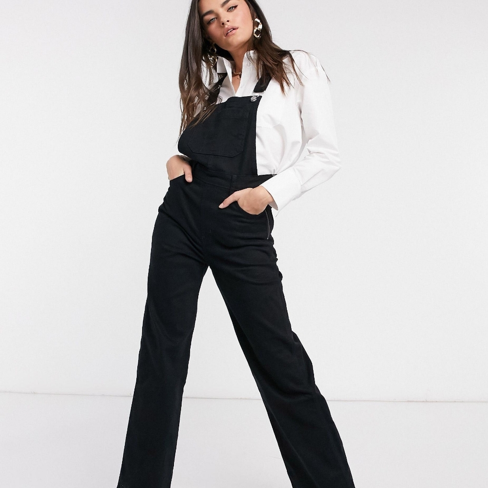 Levi's High Loose Black Overalls